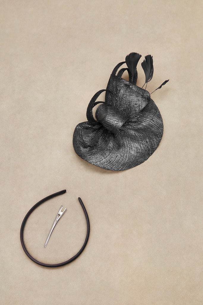 Classic Cocktail Pillbox Fascinator - Babeyond UK