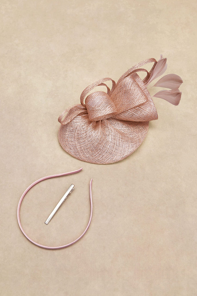 Classic Cocktail Pillbox Fascinator - Babeyond UK