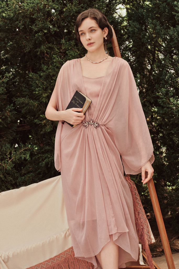 Stylish Batwing Sleeves Pleated Day Dress - Babeyond UK