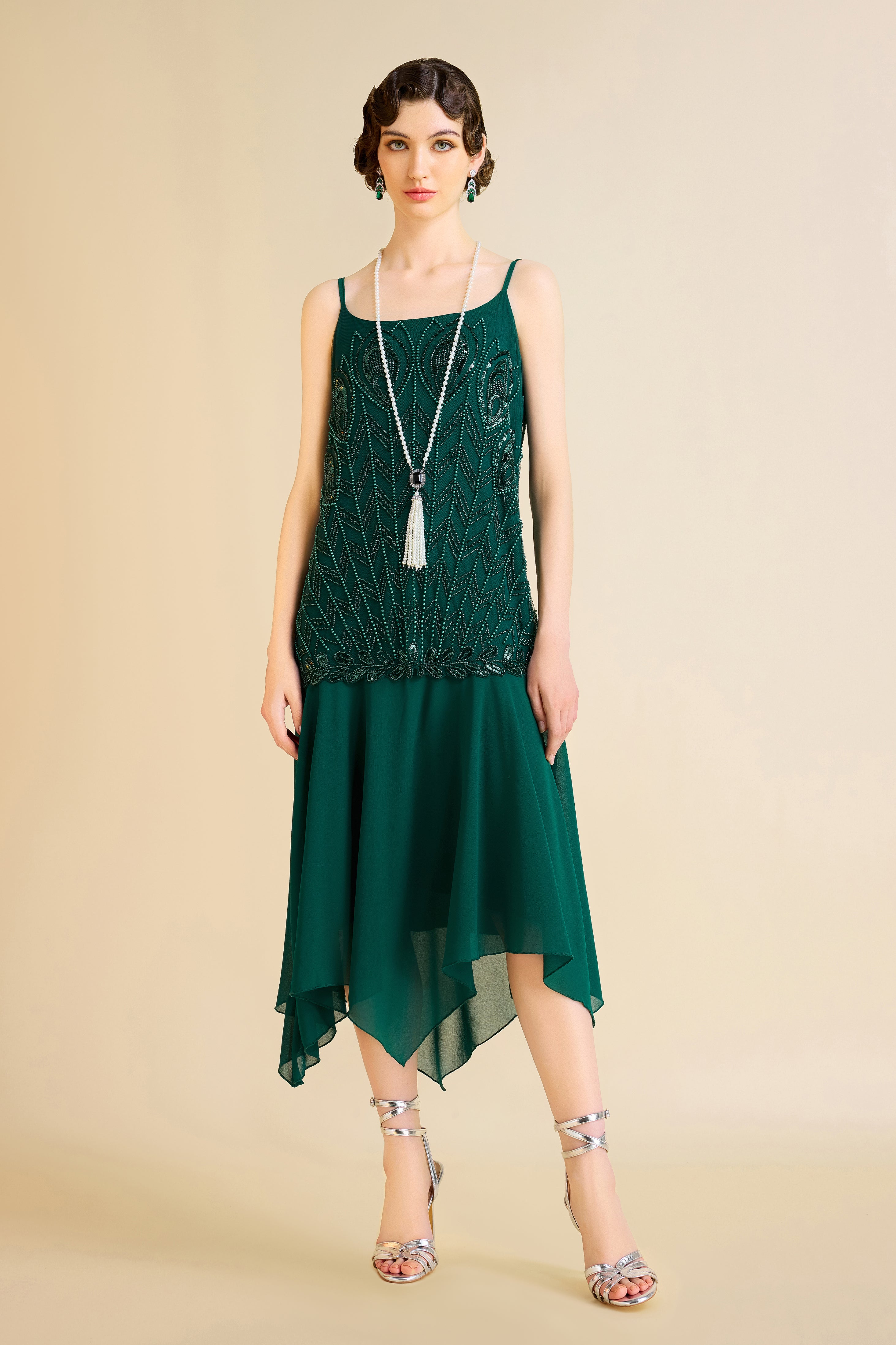 Shop 1920s Dresses - Flounce Hem Peacock Flapper Dress | BABEYOND Babeyond UK Shop 1920s Dresses - Flounce Hem Peacock Flapper Dress | BABEYOND Babeyond UK