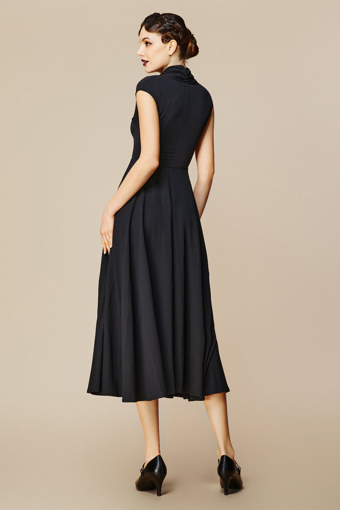 Cap Sleeve Shirtwaist V Neck Dress - Babeyond UK